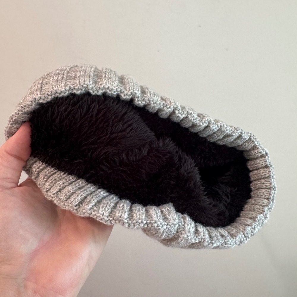 Canada Weather Gear Grey Ribbed Knit Beanie Thermal Plush Fleece Lined Hat NWT - Picture 7 of 7